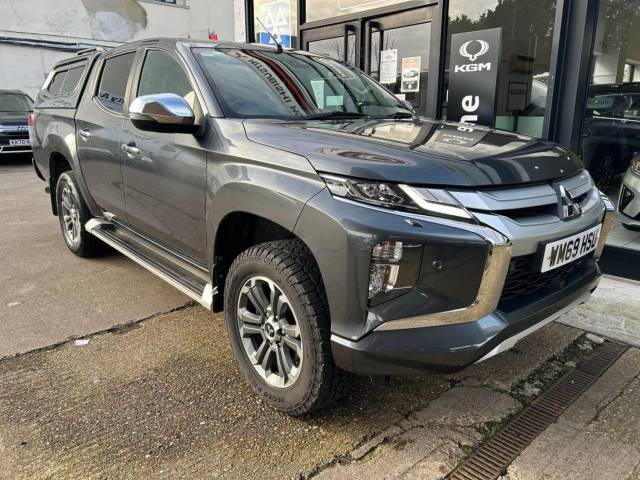Mitsubishi L200 2.2 DI-D DC Barbarian X Auto 4WD Euro 6 (s/s) 4dr Pick Up Diesel Grey